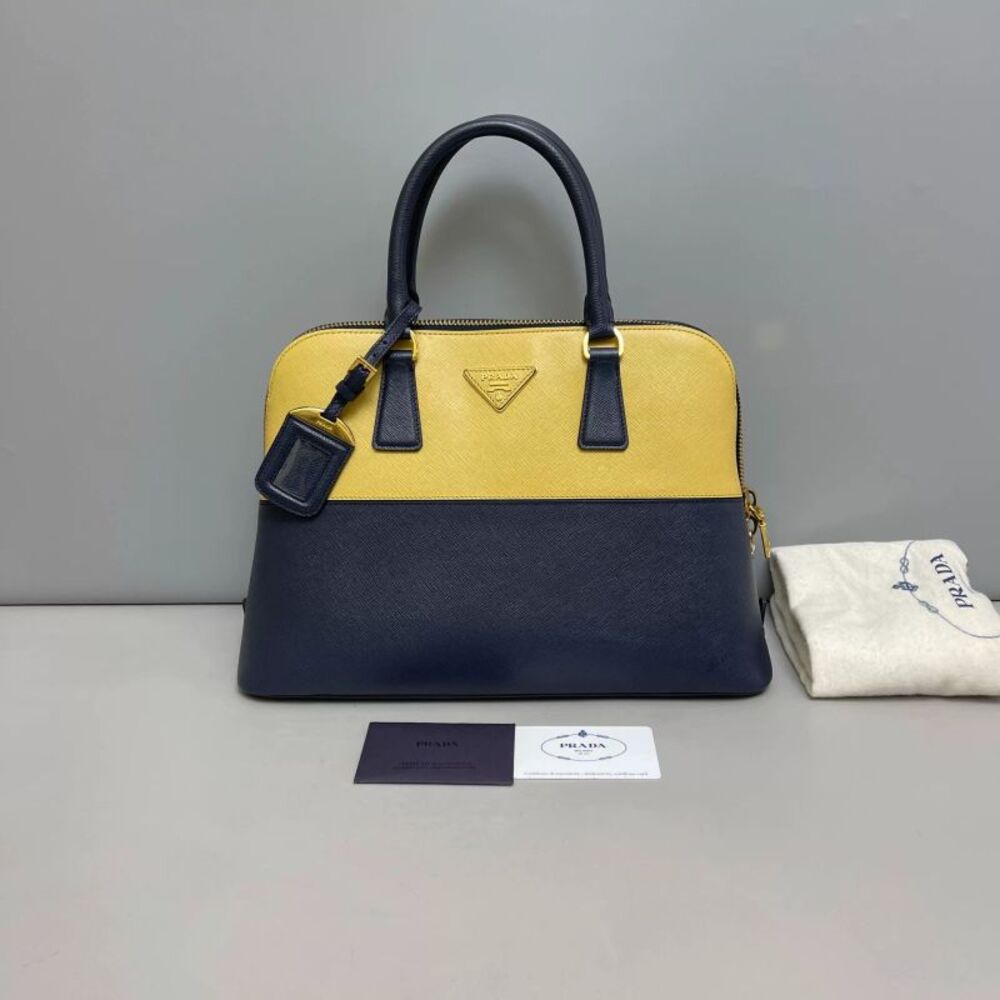 Prada Women Pre-Loved Bag Very Good Condition